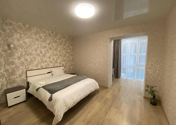 Atlant Luxury Big Family Perlina Apart On Golovna Поряд З Тц Депот