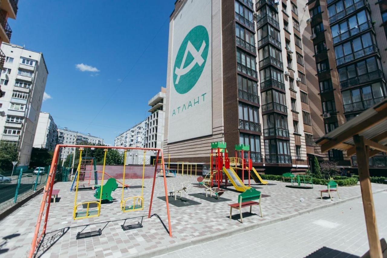 Atlant Luxury: Family-friendly Perlina On Golovna * Chernivtsi