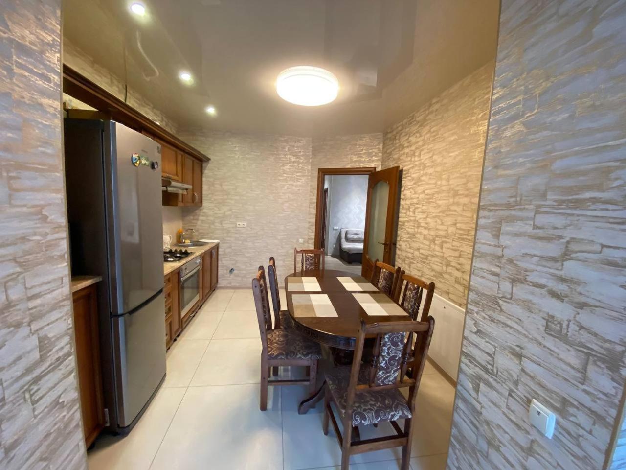Apartment Atlant Luxury: Family-friendly Perlina On Golovna